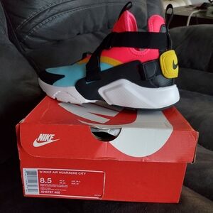 W Nike Air Huarache City sneakers